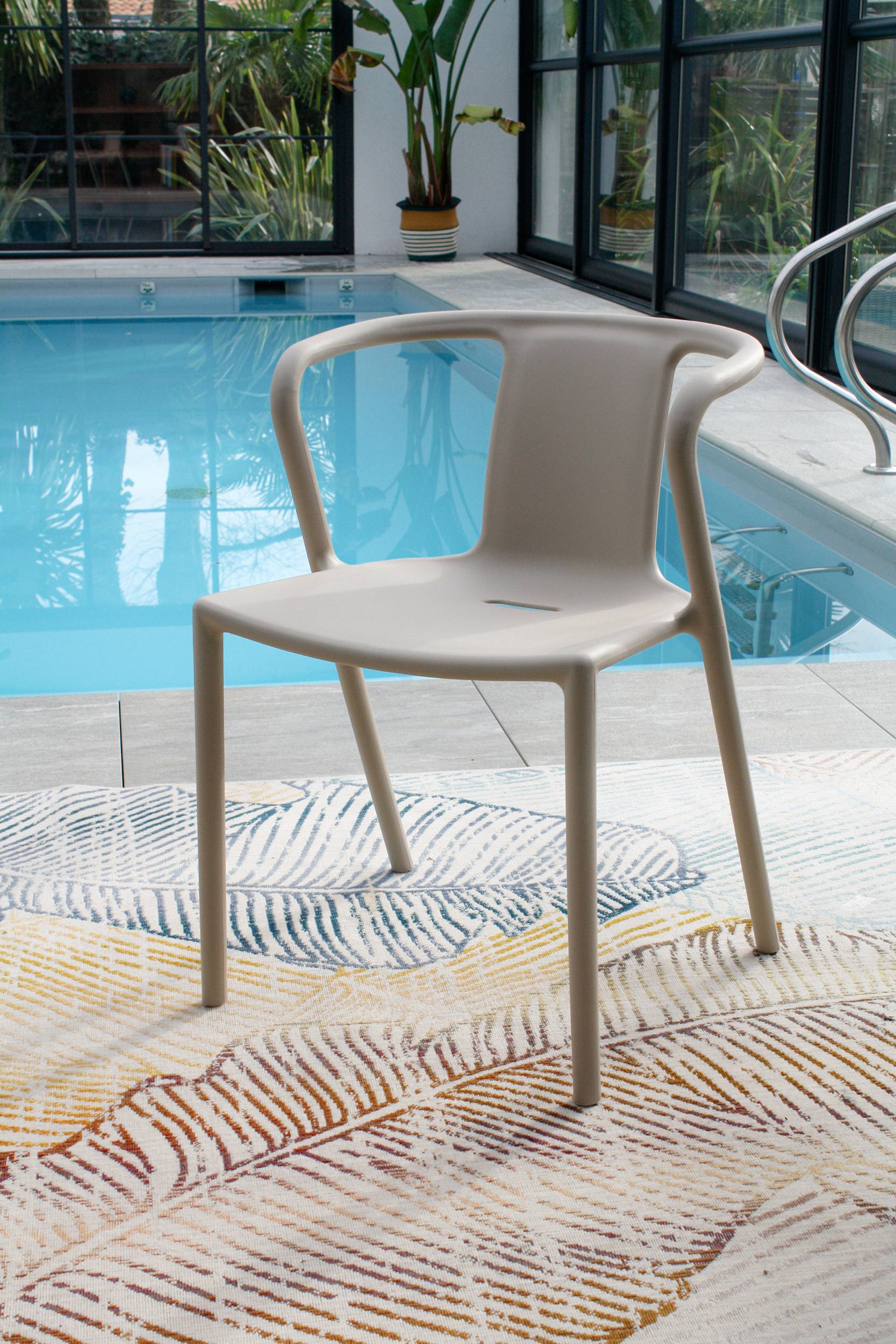 City Garden - Fauteuil de jardin empilable en Polypropylène - Sable - DIEGO - Image 6