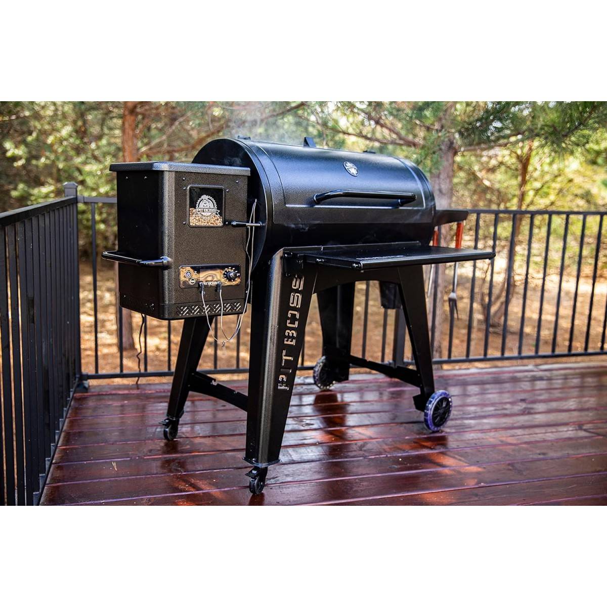 Barbecue à Pellets Grill et Fumoir Ecran LCD Surface de cuisson 90x50 cm 8 cuissons Navigator 1150 PIT BOSS - Image 4