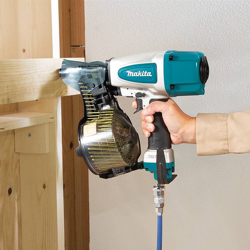 Cloueur pneumatique 8,3 bar 65 mm - MAKITA - AN613 - Image 3