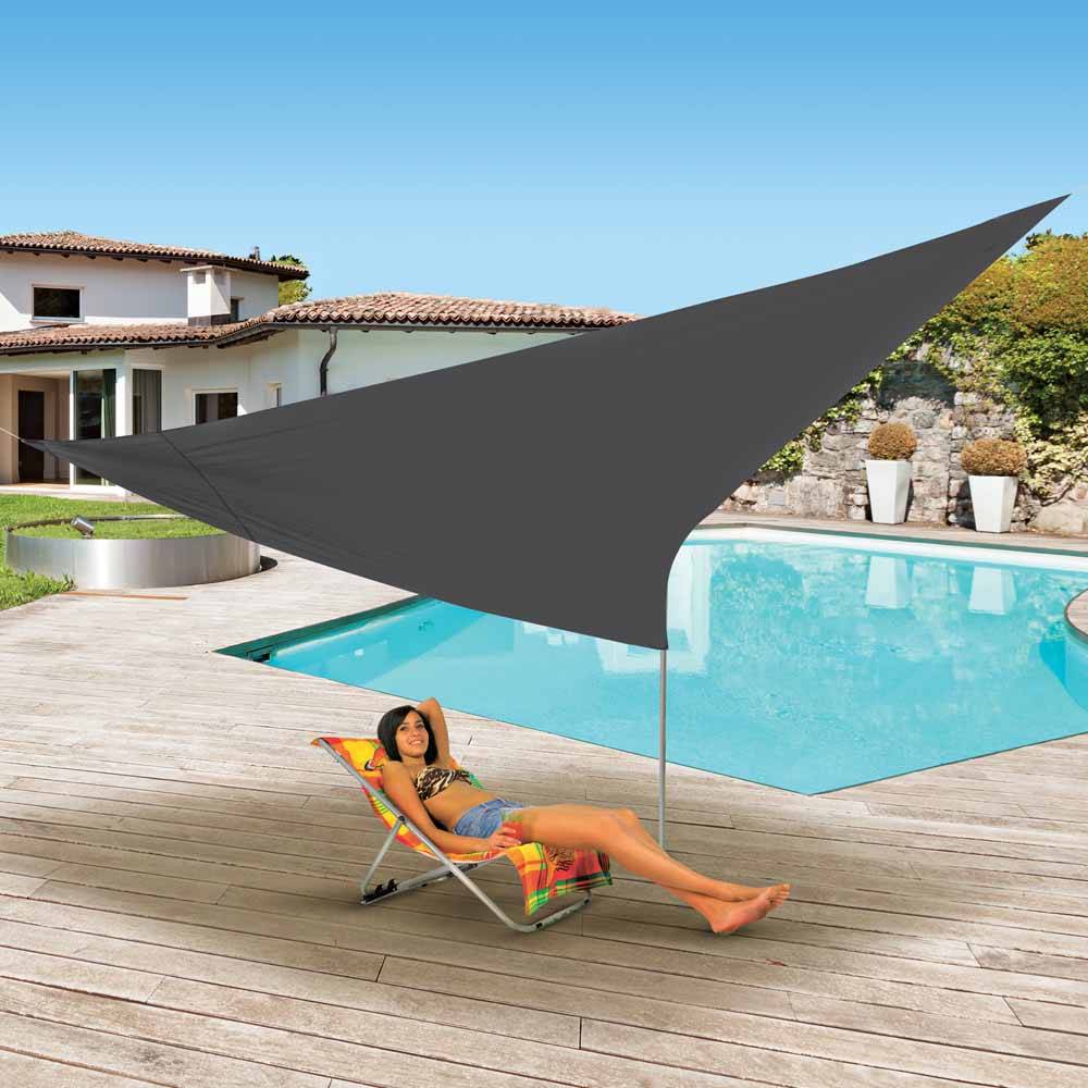Terre Jardin - Voile d'ombrage triangulaire 3.6 mètres Anthracite - Image 2