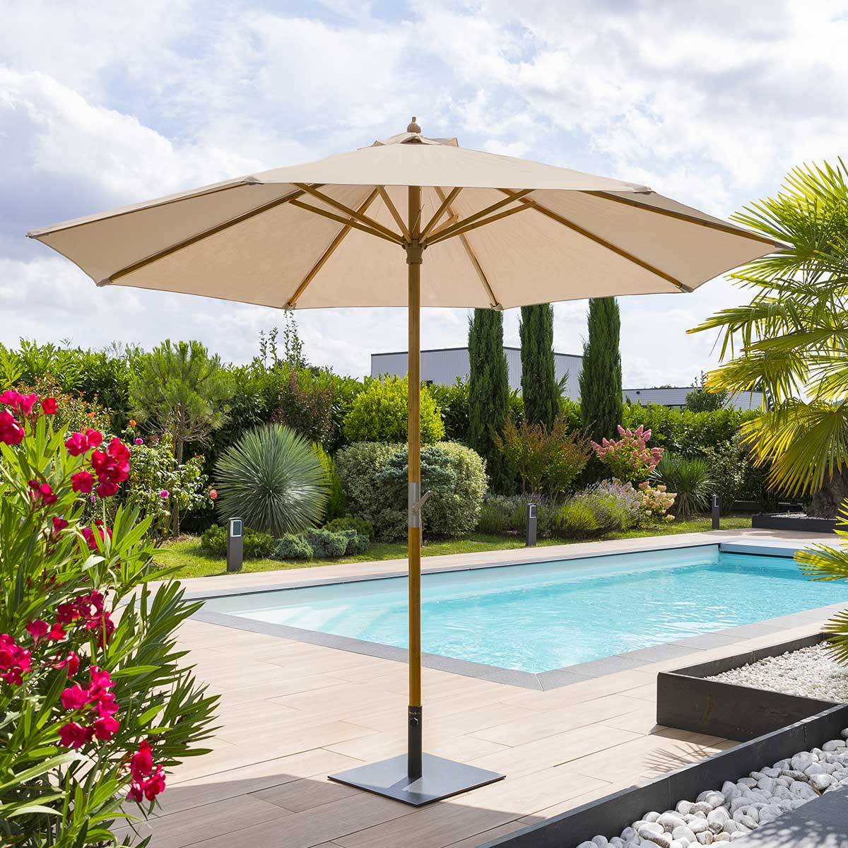 Hesperide - Parasol droit "Tinaei" taupe 3m en bambou Hespéride - Image 1