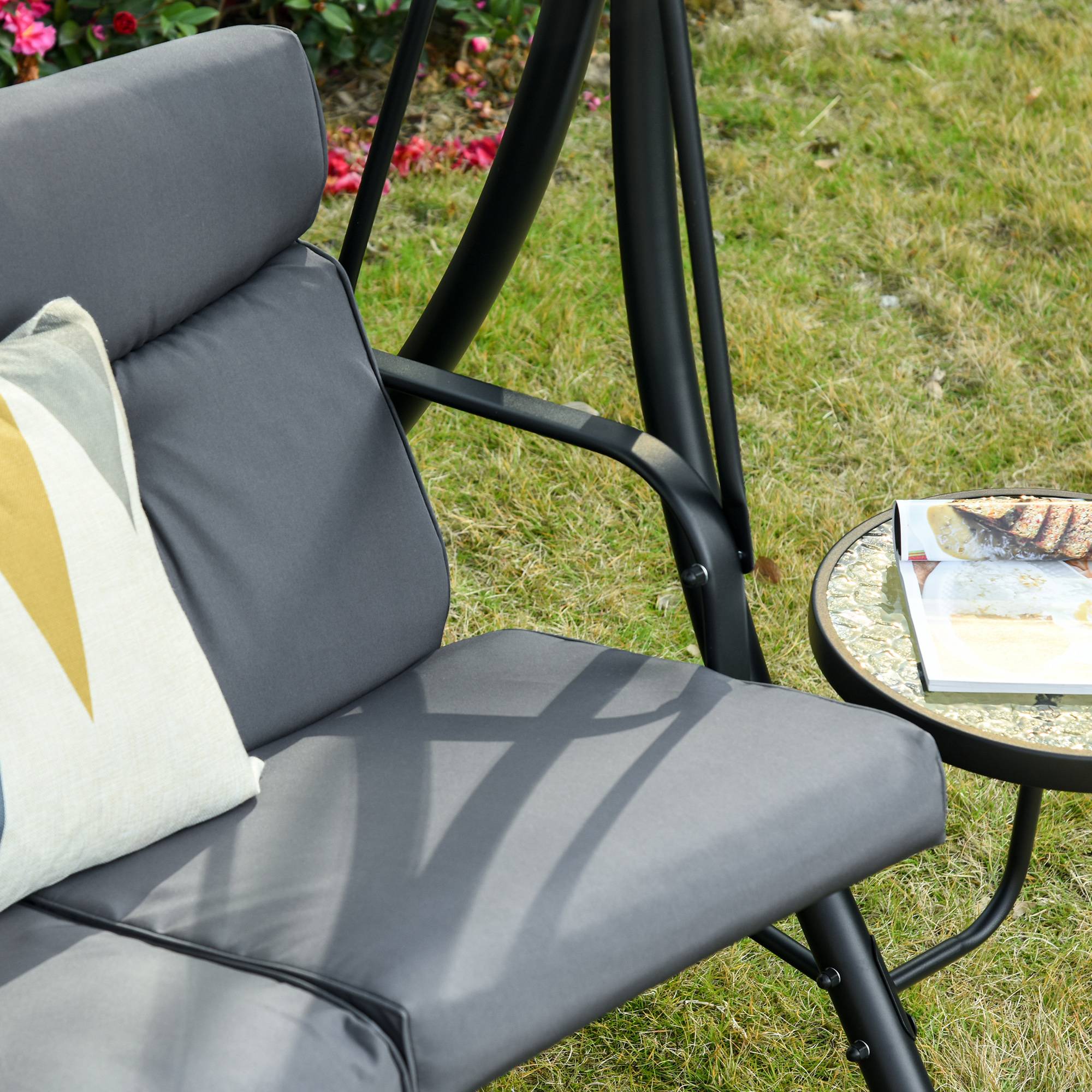Outsunny - Balancelle de jardin 3 places grand confort toit inclinaison réglable épais coussins amovibles 2 tablettes polyester métal époxy gris - Outsunny - Image 6