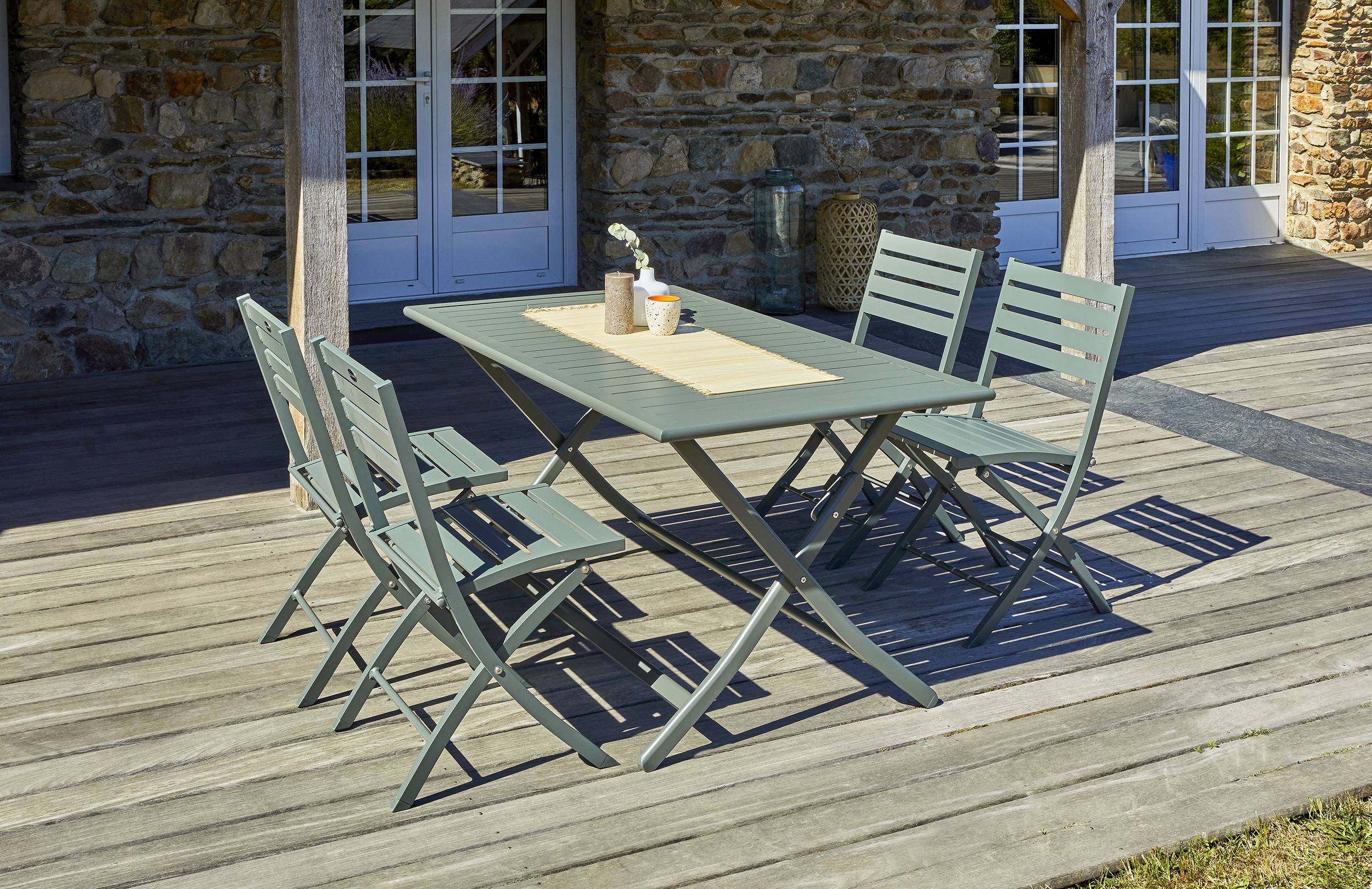 City Garden - Ensemble repas MARIUS 140 cm 4 places en aluminium vert kaki - CITY GARDEN - Image 1