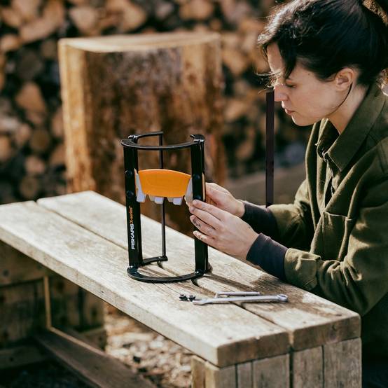 Fiskars - Appareil à bois d’allumage - X-Series S - fendage rapide et sécurisé - Image 5