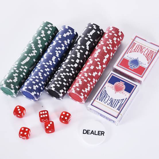 Mallette de Poker Coffret de Poker Complet avec 200 jetons 2 Jeux de Cartes + 2 clés Aluminium - Image 9