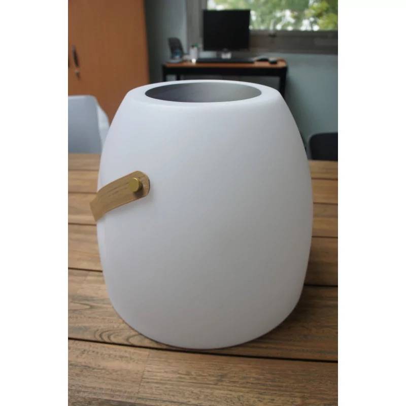 Chalet & Jardin - Lampe solaire musicale nomade – LED & Bluetooth - Châlet-Jardin - Image 2