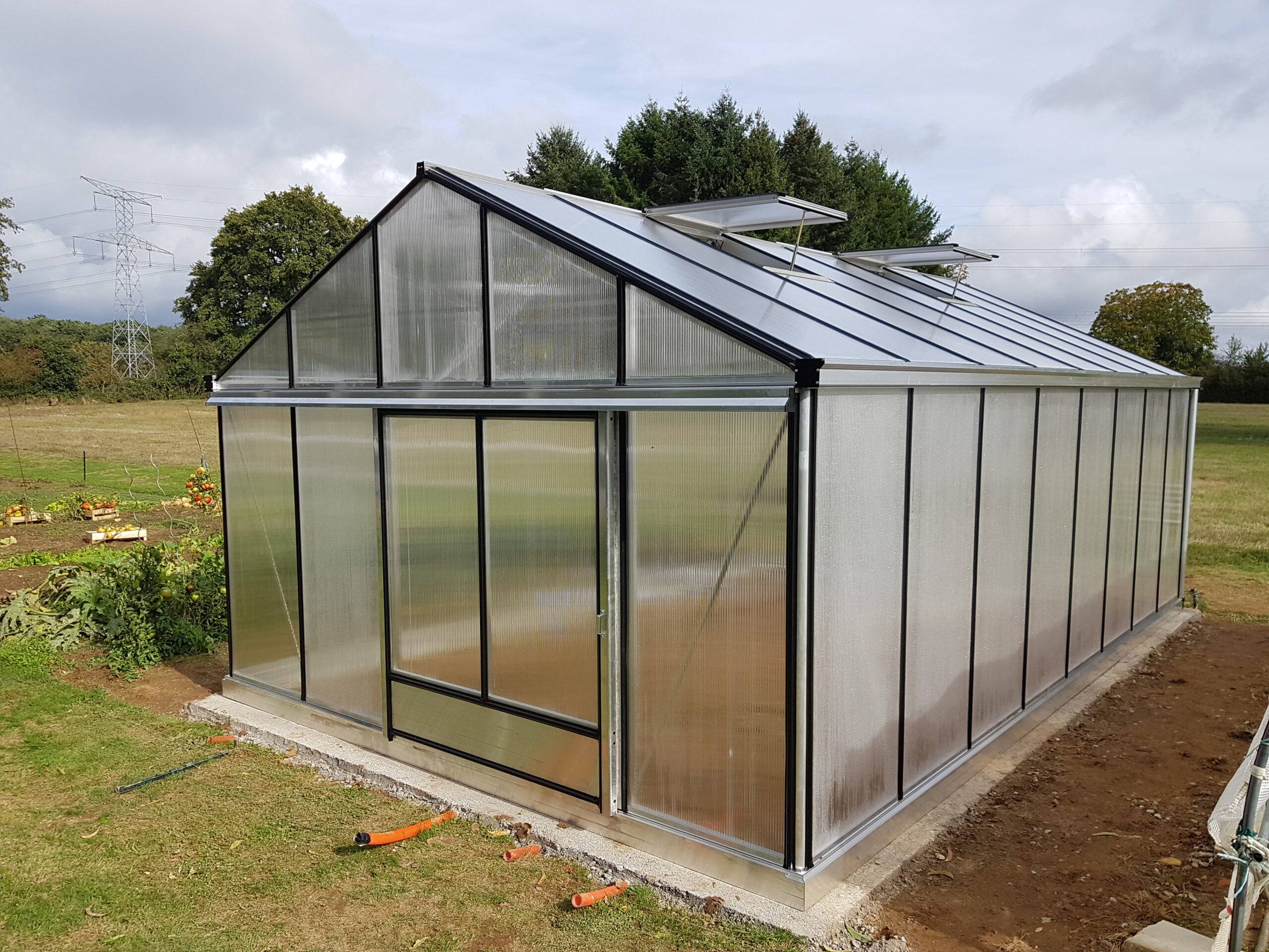 30m² - Serre en polycarbonate 8 mm alvéolés  - Euro Plus - Laquée - 30m² - beige gris - L'atelier Des Serres - Image 2