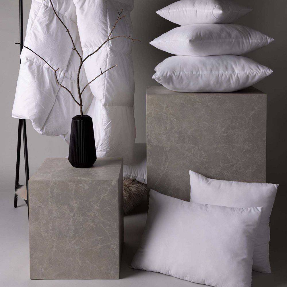 Venture Home - Coussin de garnissage en polyester microfibre 40 x 40 cm - Image 2