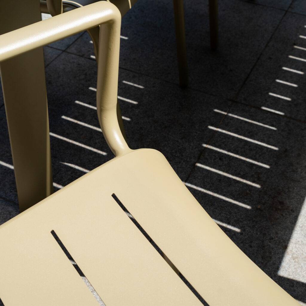 Wilsa Garden - Ensemble de jardin extensible 6/10p en aluminium Kaki clair 8 fauteuils et coussin Beige chiné HAVANA - Image 10