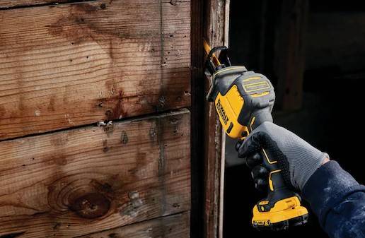 Dewalt - Scie sabre compacte XR 12V 2Ah Li-Ion Brushless DEWALT - sans batterie ni chargeur - DCS312N-XJ - Image 4