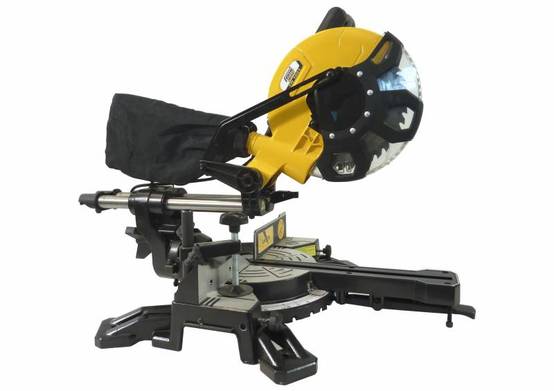 Femi - Scie à onglet TR 1021 Ø210 mm FEMI moteur universel 1500W - 8424520