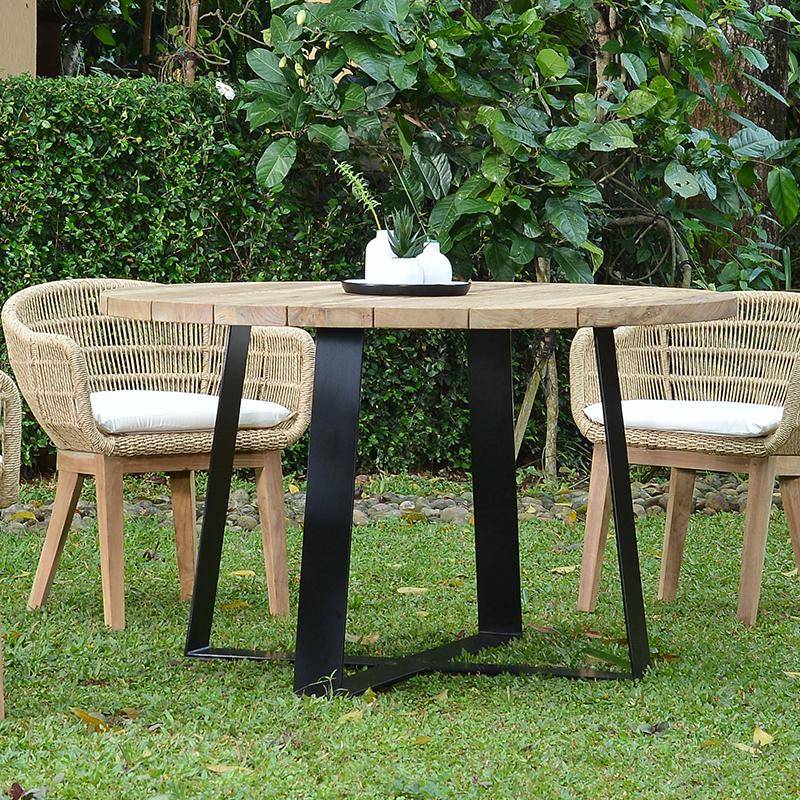 Table métal anthracite et teck recyclé D 130 cm Orsay - Gecko Jardin - Image 3
