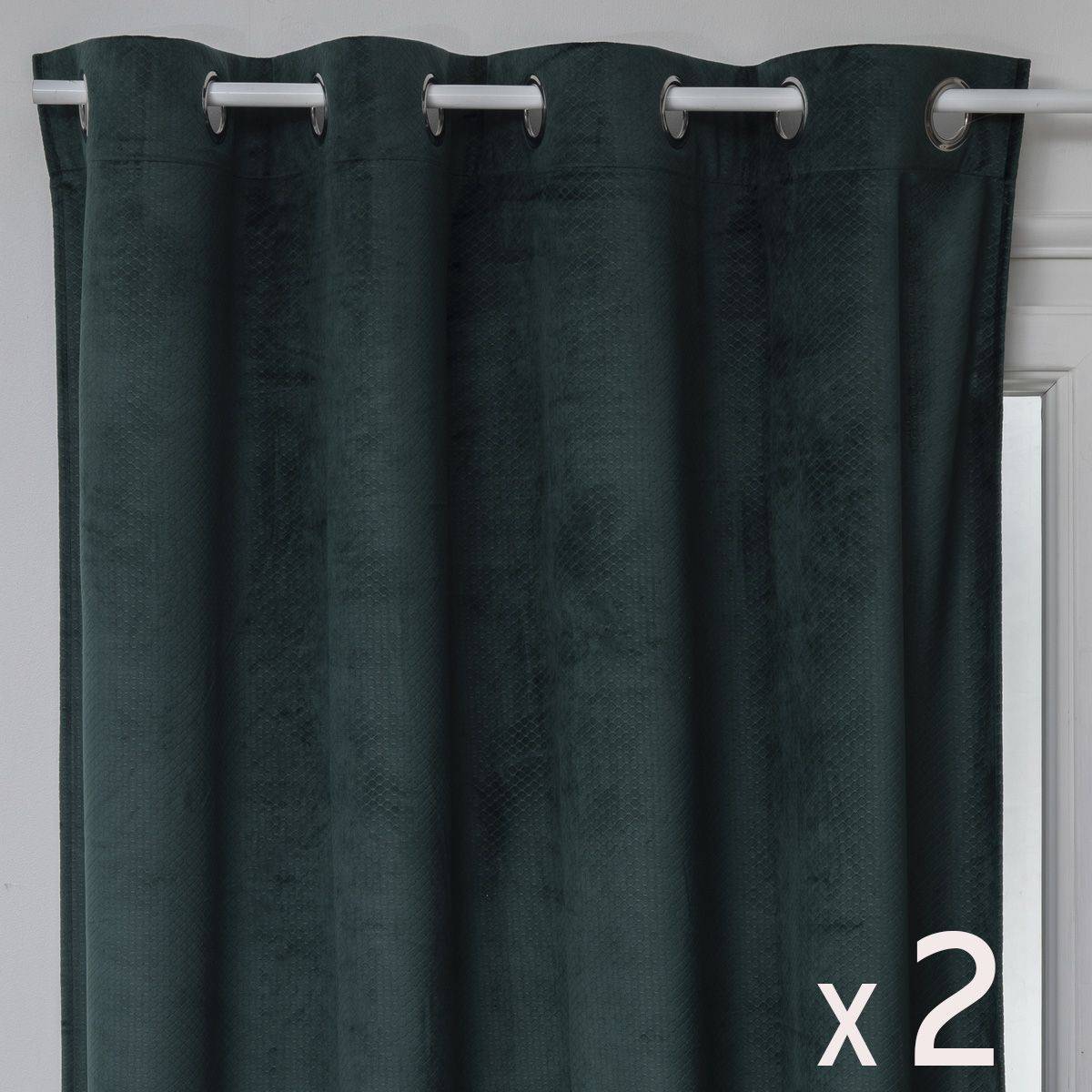 Atmosphera - Lot de 2 Rideaux à  œillets Occultant en Velours Vert cèdre motif en relief 140 x 260 cm - Image 1