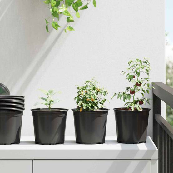 Lot de 50 Pots de Fleurs Modernes Plastique pour Jardin avec Drainage 15x13 cm Noir - ComfortXL Outdoor Living - Image 1