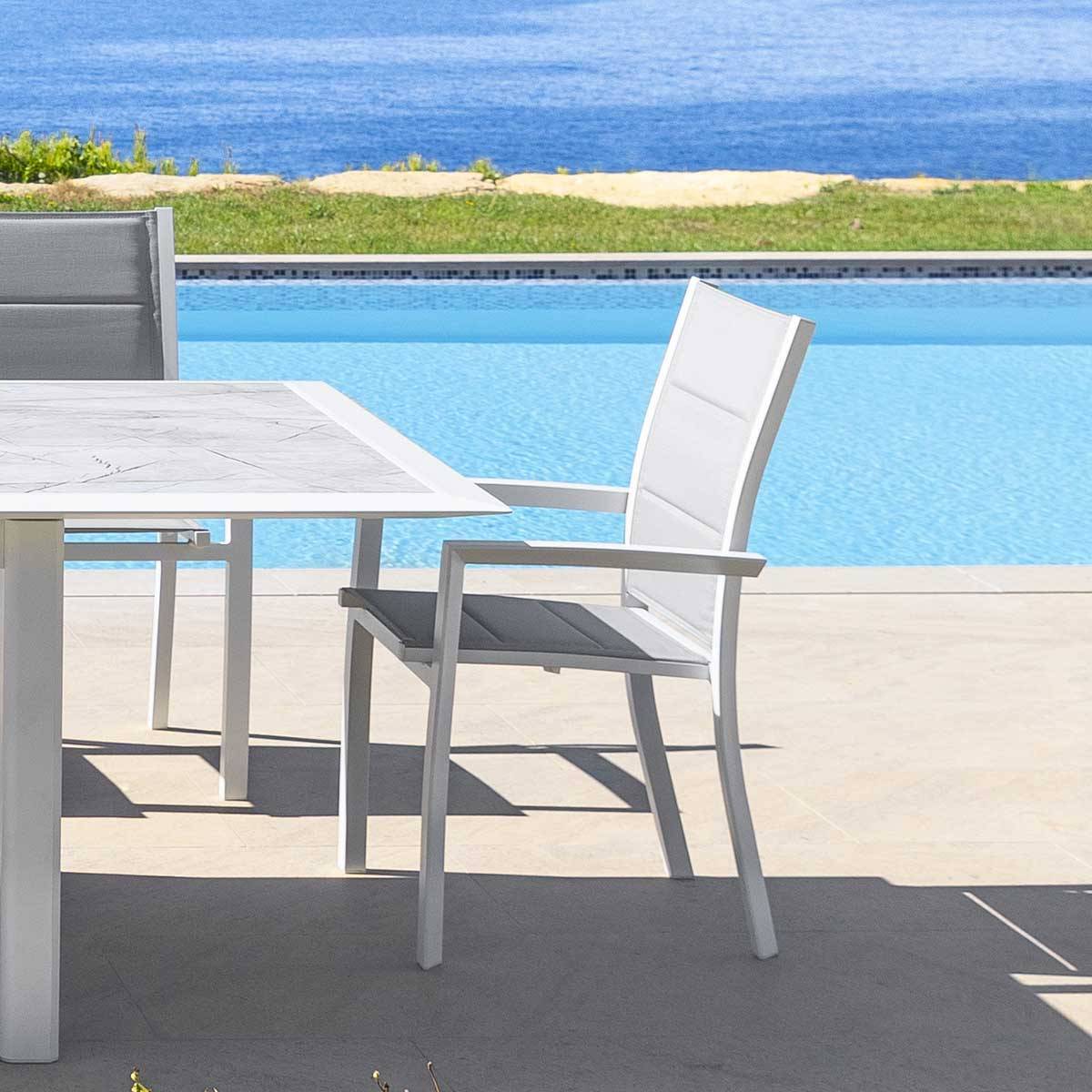 Hesperide - Fauteuil de jardin empilable "Allure" glacier & blanc en aluminium traité époxy Hespéride - Image 3