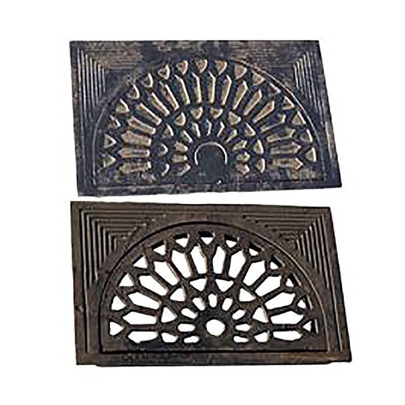 Soupirail - Grille de cave demi-lune en fonte - 50 x 31,5 cm Modèle ouvert - Image 1
