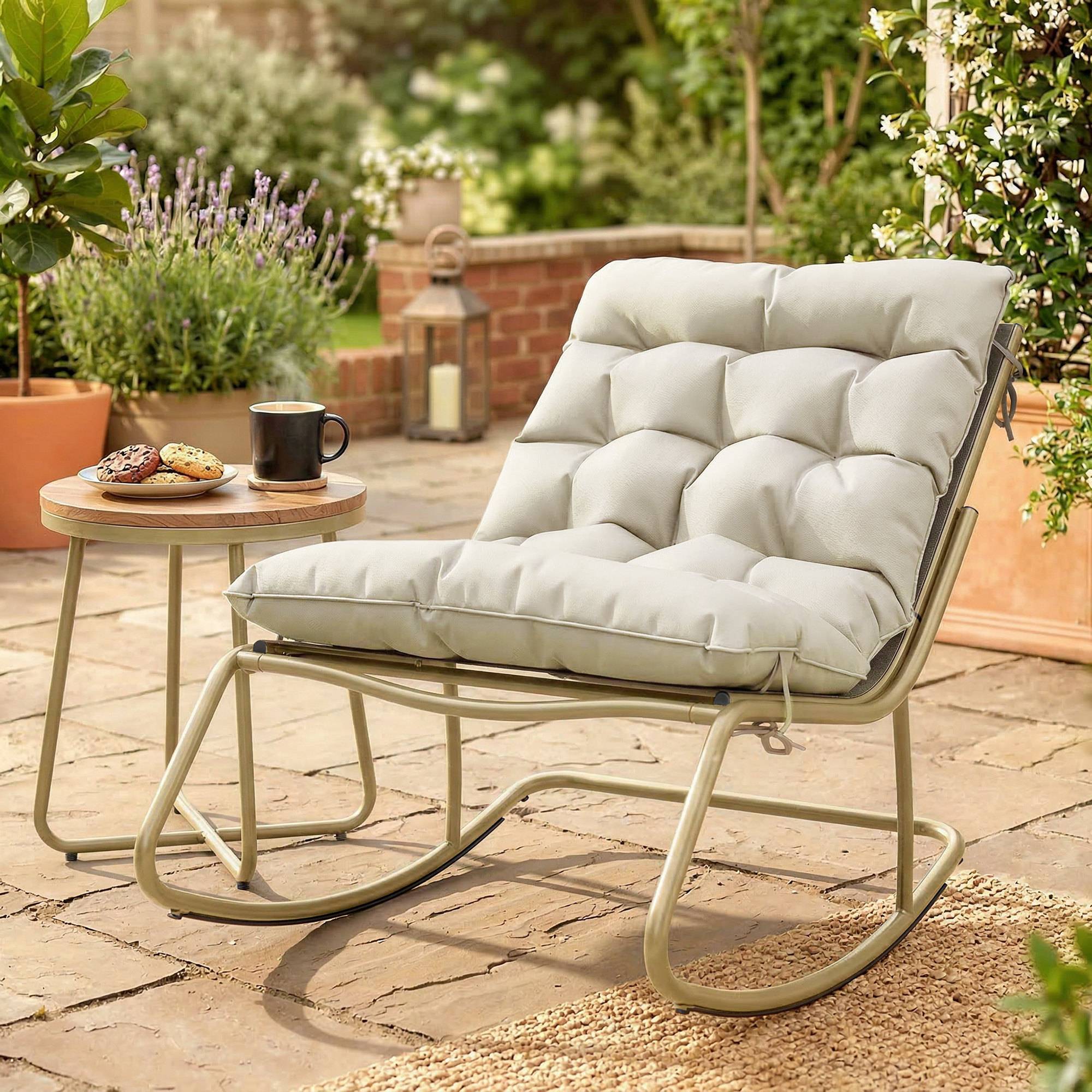 Fauteuil à Bascule Extérieur Coussin Moelleux 125cm Large 64cm en Acier et Textilène Beige et Doré - Image 4