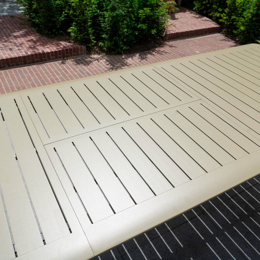Table extensible de jardin 6/10p avec système papillon en aluminium Kaki clair HAVANA - Image 6
