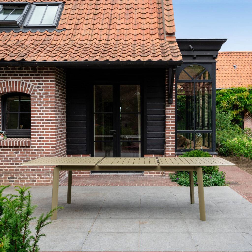 Table extensible de jardin 6/10p avec système papillon en aluminium Kaki clair HAVANA - Image 3