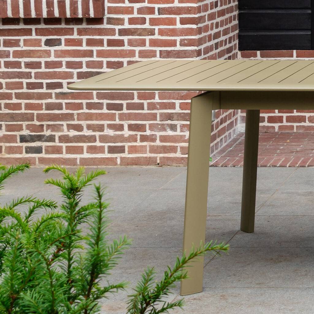 Table extensible de jardin 6/10p avec système papillon en aluminium Kaki clair HAVANA - Image 9