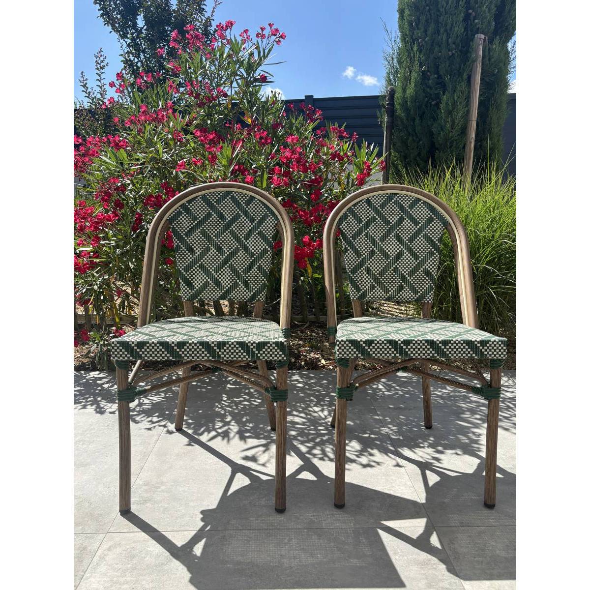 Paris Prix - Lot de 2 Chaises de Jardin Empilable "Bistro" 87cm Vert - Image 3