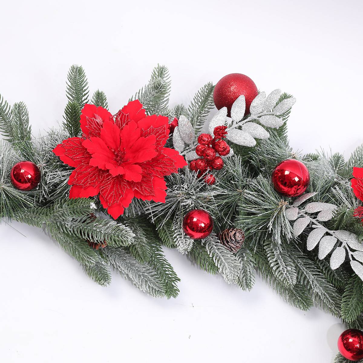 Couronne de décoration de Noël de 1,8m, couronne imitation pin, peut être suspendue, avec des baies rouges, convient pour la porte d'entrée, le jardin - Image 6
