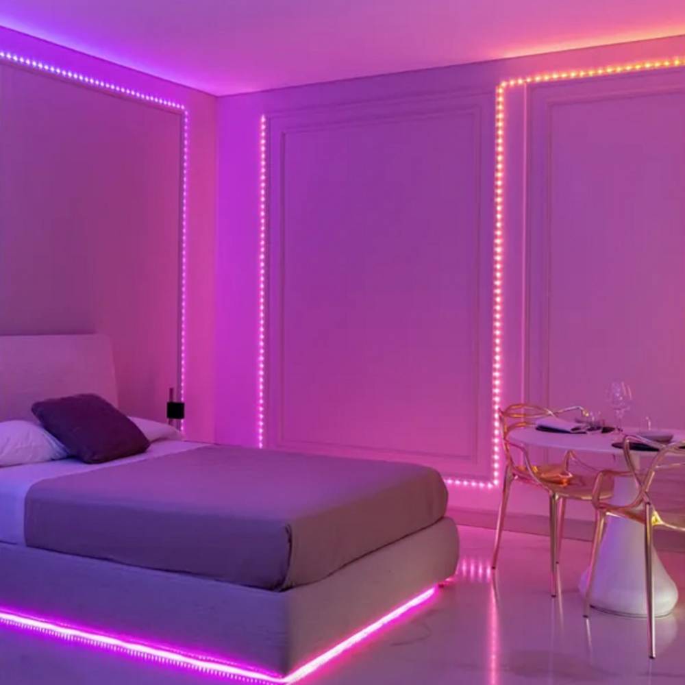 Guirlande connectée IP20 3m 60 LEDS RGB fil transparent TWINKLY DOTS - Image 3