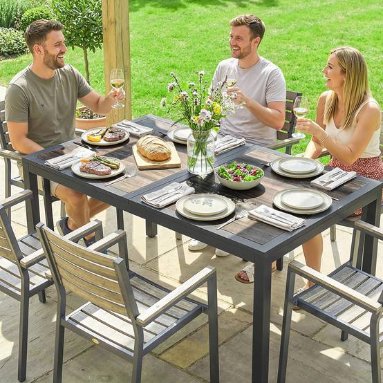 Outsunny - Table de jardin rectangulaire 4-6 personnes - 140 x 80 x 72 cm - acier effet bois gris - Image 4
