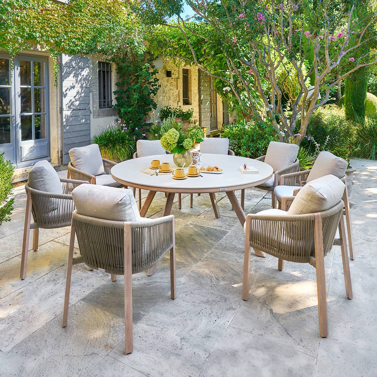 Hesperide - Table de jardin Nelora 8 places ronde beige - Hespéride - Image 1