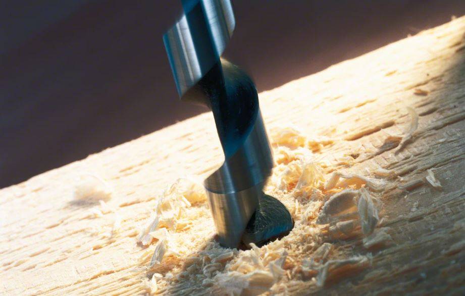 Bosch - Mèche à simple spirale diamètre 10 x 235mm longueur utile 160mm pour le bois - BOSCH - 2608597624 - Image 2