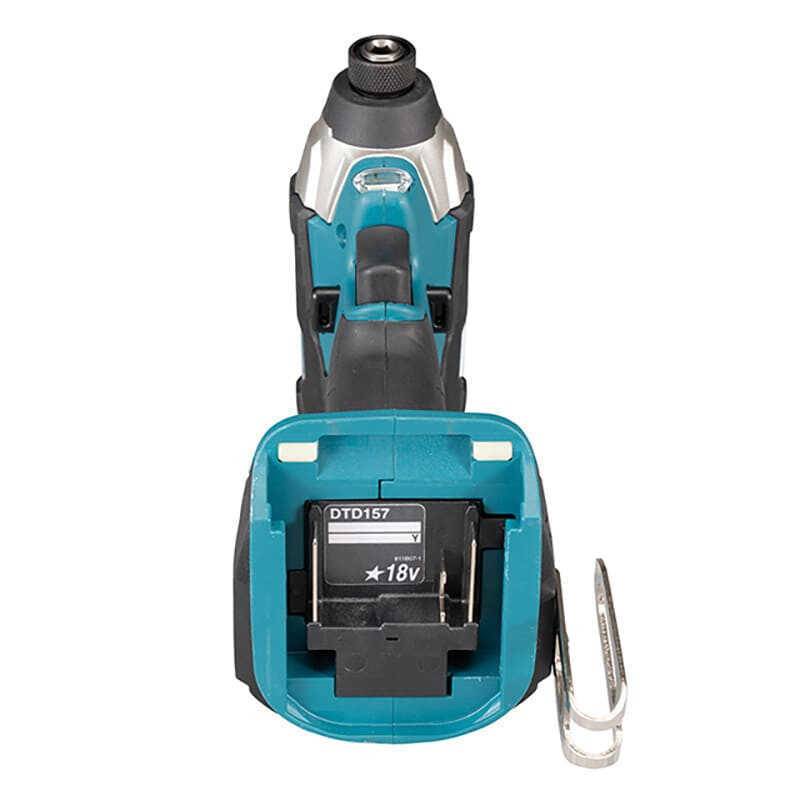 Makita - Visseuse à chocs 140 Nm 18V LXT - MAKITA - avec 2 batteries 3.0Ah - chargeur - MakPac - DTD157RFJ - Image 3