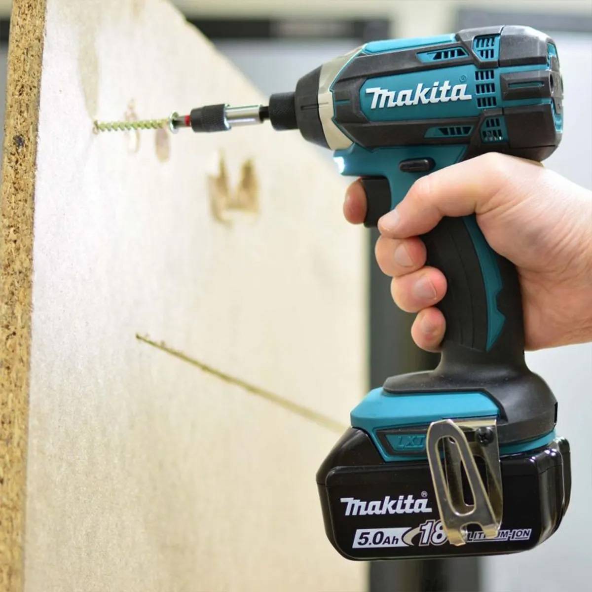 Makita - LOT MAKITA 18V - Perceuse Visseuse DDF453 + Visseuse à chocs DTD146 - MAKITA - Avec 2 batteries 18V3.0Ah - MakPac - DLX2022SJ3 - Image 6