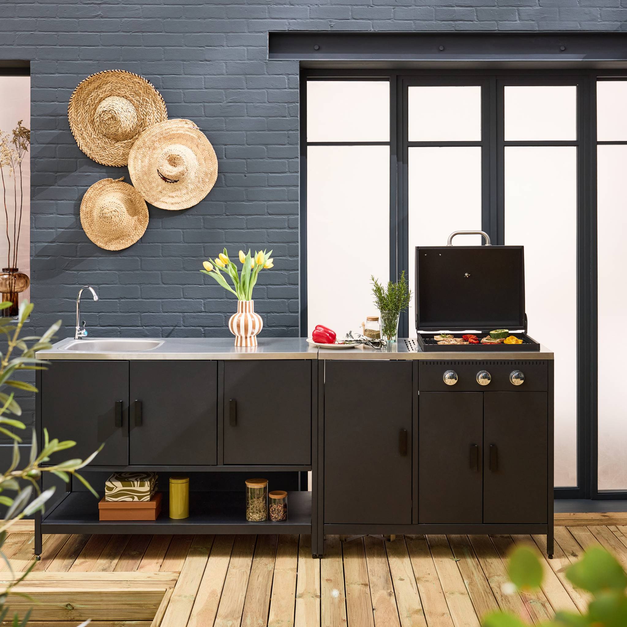 Cuisine extérieure Naxos 2 modules acier inoxydable noir barbecue gaz 3 brûleurs avec évier  | sweeek - Image 3