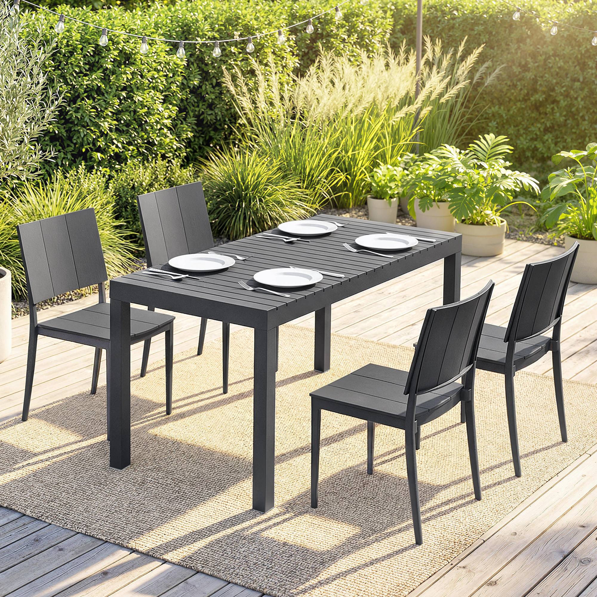 Ensemble de mobilier de jardin, salon de jardin 5 pièces, grande table avec 4 chaises empilables, plateau à lattes pour 4 personnes, gris foncé - Image 3