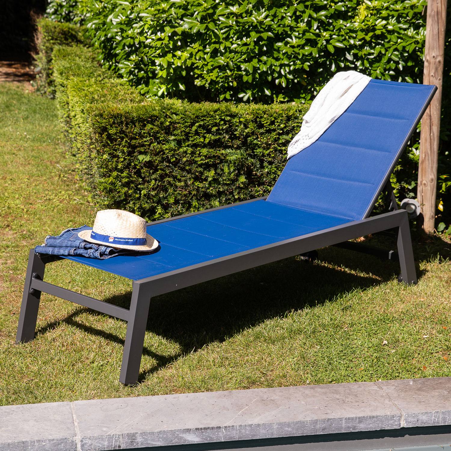 Happy Garden - Bain de soleil BARBADOS en textilène bleu foncé - aluminium anthracite - HAPPY GARDEN - Image 2