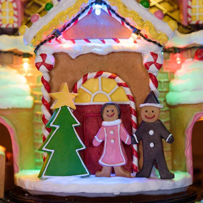 Lotti - Village de Noël animé à LED Bonbon Candy avec Petit Train et Musique Lotti - Image 5