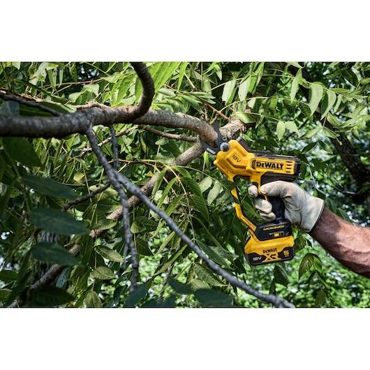 Sécateur coupe branches XR 18V 5 Ah Li-ion - DEWALT - DCMPP568P1-QW - Image 3