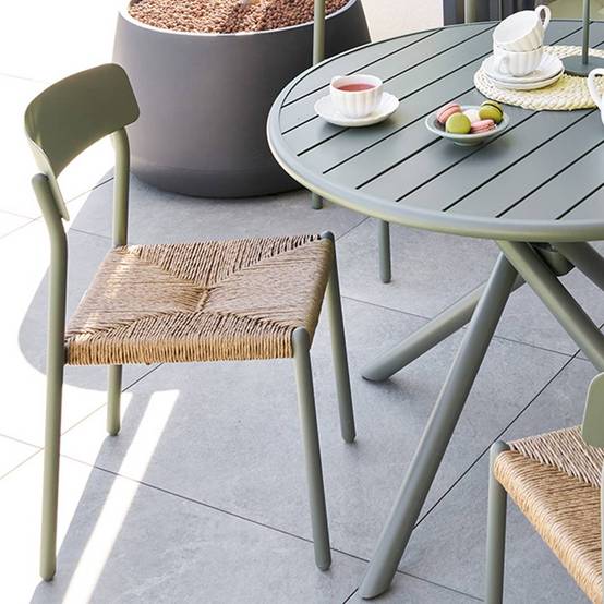 Hesperide - Chaise de jardin Wistty empilable vert laurier Hespéride - Image 1