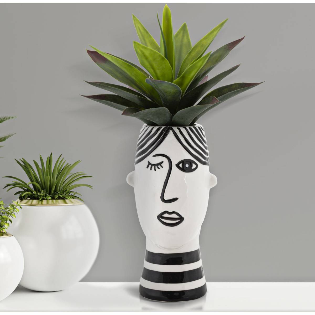 Vase Déco Visage en Porcelaine "Face" 26cm Blanc & Noir - Image 6