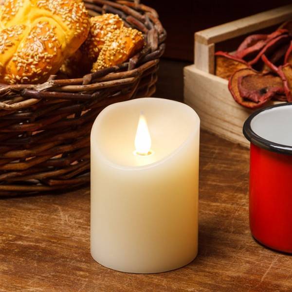 Lotti - Bougie lumineuse en cire ivoire flamme 3D minuterie 10cm LED blanc chaud Lotti - Image 3