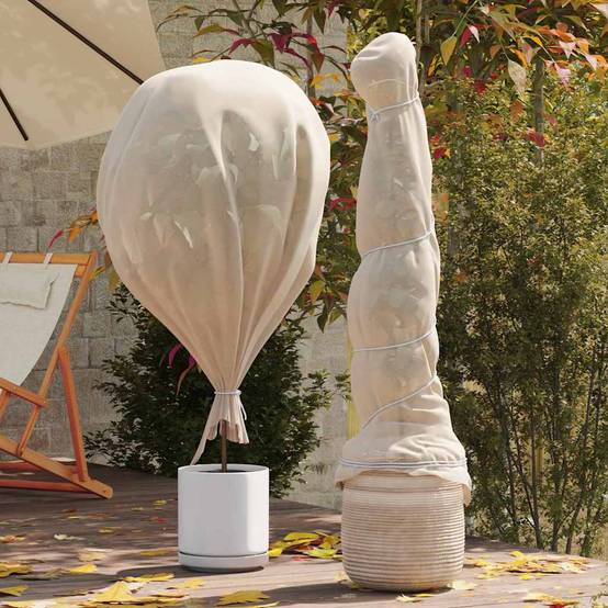 Housse Protection Largeur Étendue Beige Tissu UV Résistant Isolation Plantes Sensibles Beige 20x3,2m – ComfortXL Outdoor Living - Image 1