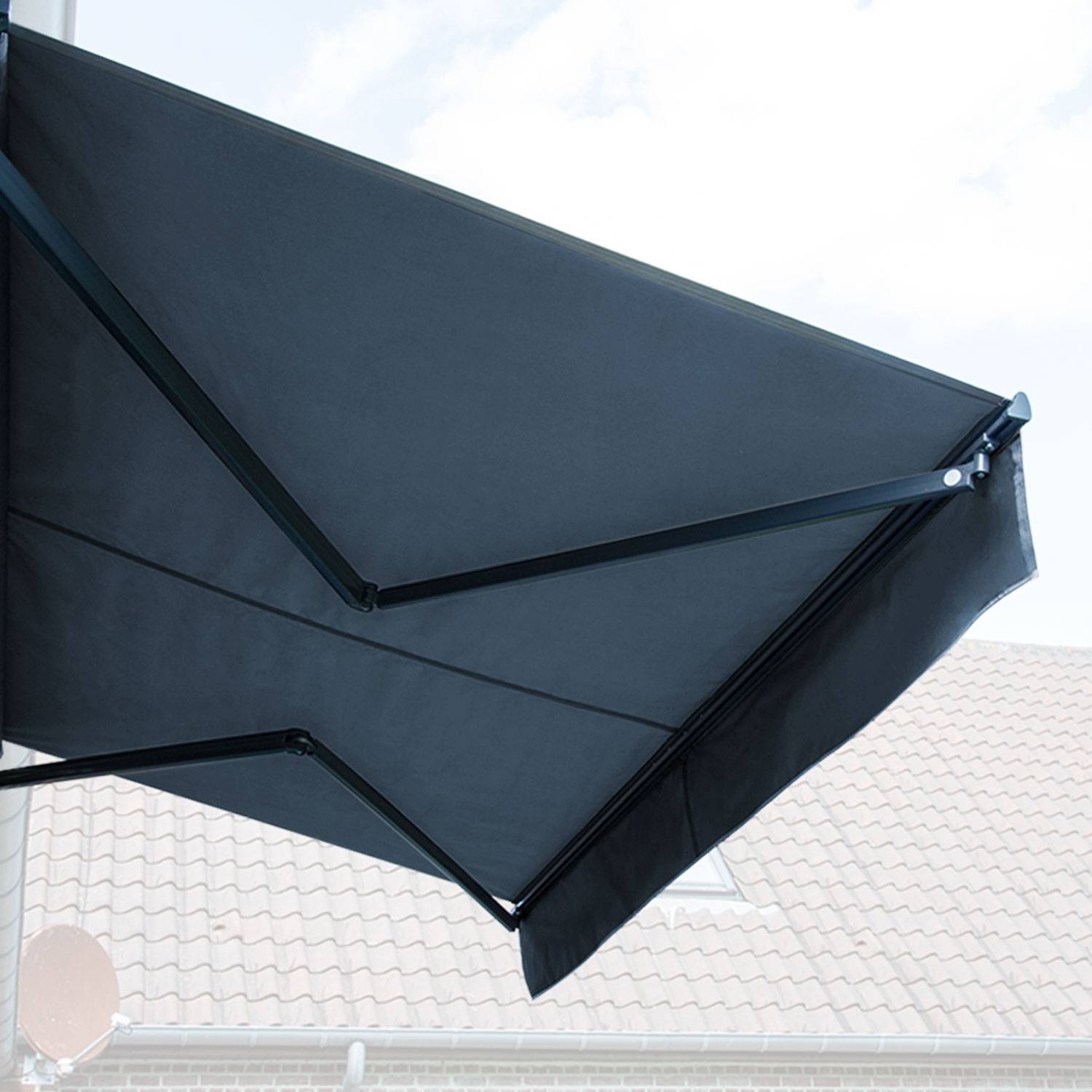 Store banne SAULE 3,95 × 3m avec semi-coffre - Toile anthracite et structure grise - HAPPY GARDEN - Image 2