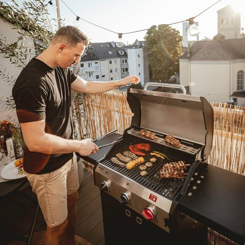 Barbecue Chicago Next 3R Turbo - ENDERS - 3 brûleurs dont 1 Turbo Zone - Grille Switch Grid, 60x42 cm - Tablettes - 10,6 kW - Image 7