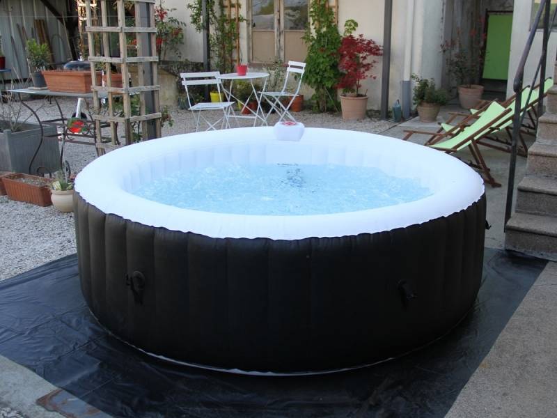 Aquazendo - Spa gonflable rond Bulles 6 places - AquaZendo - Image 3