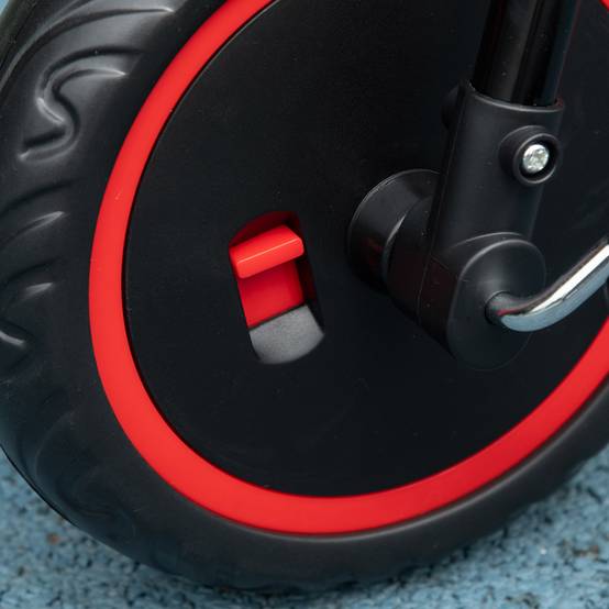 Tricycle pour enfant évolutif avec siège réglable pédales 2 paniers ceinture pour enfant de 2 à 5 ans rouge et noir - Image 10
