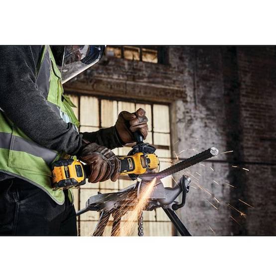Meuleuse d'Angle à Vitesse Variable 125 mm XR 18V ADVANTAGE DEWALT 6Ah Li-Ion Brushless Interrupteur à Glissière - DCG409VST1-QW - Image 3