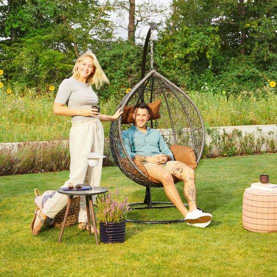 Fauteuil suspendu en polyrotin avec housse de pluie HOME DELUXE CIELO - gris/marron (ensemble complet avec housse de pluie) - Image 3