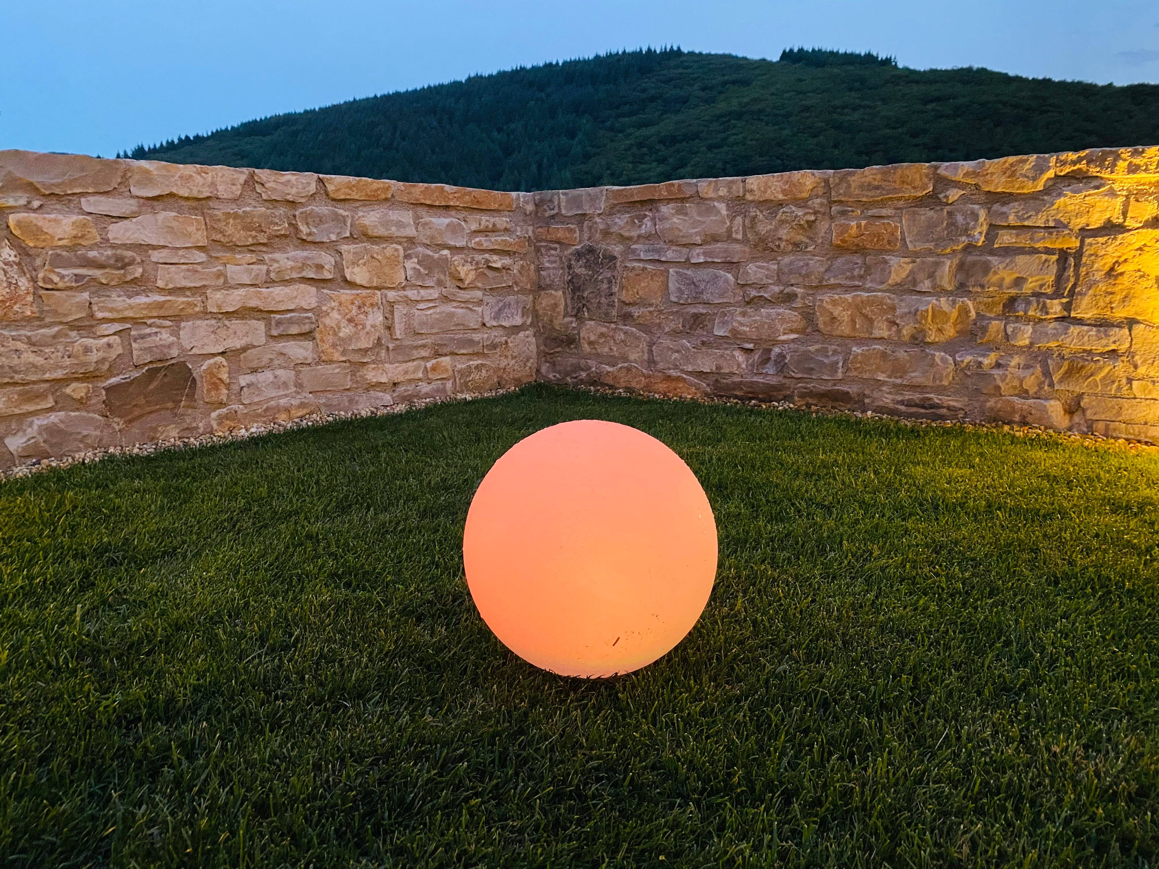 Lumisky - Boule lumineuse solaire multicolore SOLSTY D30cm - Image 5