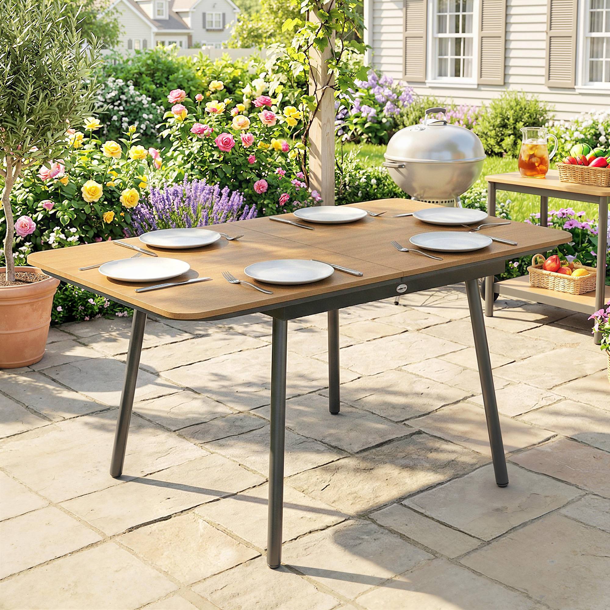 Table de jardin 140 x 80 cm pour 6 personnes, table de repas d'extérieur résistante à la rouille avec plateau en WPC, pieds réglables, teck - Image 10