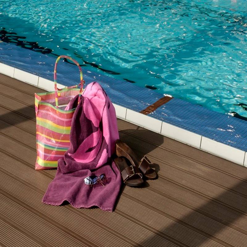 Lame terrasse bois composite alvéolaire Prima L 220 cm / l12 cm / ep 19 mm - Coloris - Chocolat, Epaisseur - 19 mm, Largeur - 12 cm, Longueur - 220 cm - Image 5